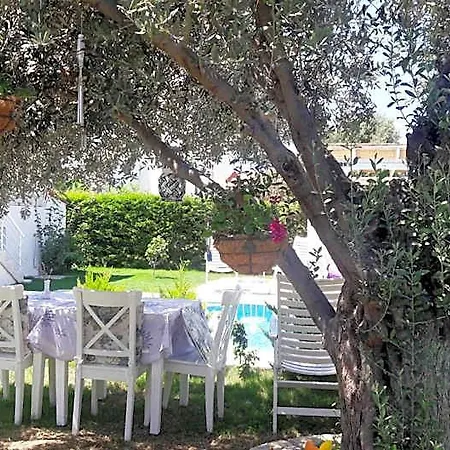 Era Hotel
